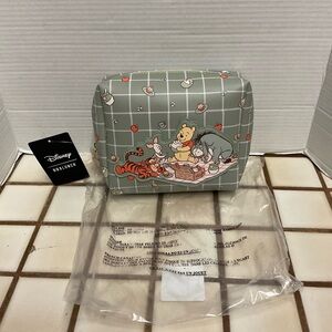 Disney Winnie the Pooh Picnic Cosmetic Bag